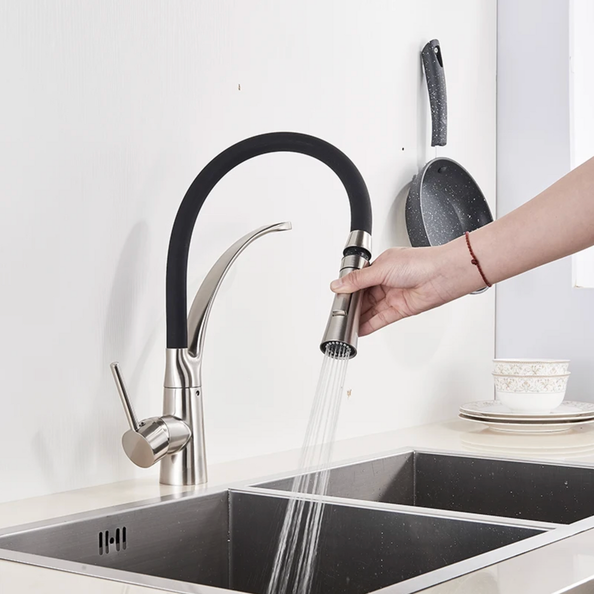 Robinet de cuisine col flexible – Jet extractible